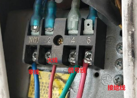 在設計師的工作中，客戶都有一定的知識水平